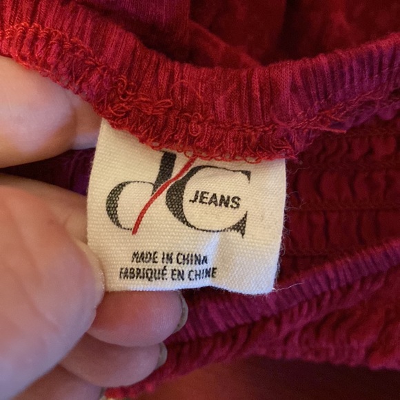 D/C Jeans short sleeve top with printed material & elastic around neck line - Picture 3 of 4